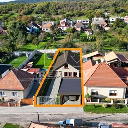 Na predaj stavebný pozemok v obci Nitrianska Blatnica o výmere 570 m2