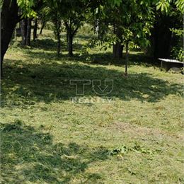 TUreality ponúka na predaj šikovný pozemok o rozlohe 597 m2, 6 km od Piešťan
