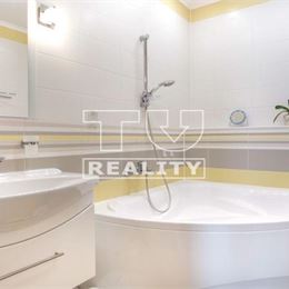 NOVOSTAVBA 4 izbového rodinného domu, SLOVENSKÝ GROB, 251 m2
