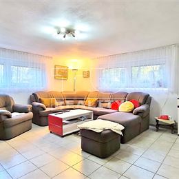 Únik do prírody: jedinečná CHATA pod hradom Červený Kameň čaká na Vás! Píla, 312 m2