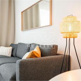 NOVÁ CENA Exkluzívne iba v TU Reality na predaj 2 izbový apartmán vo Vile Erdődy, Oravská Lesná