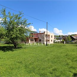 STAVEBNÝ POZEMOK NA LIPTOVE IBA 6 MIN. OD MESTA RUŽOMBEROK