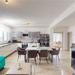 Na predaj moderne zrekonštruovaný rodinný dom 200 m2 Bošany