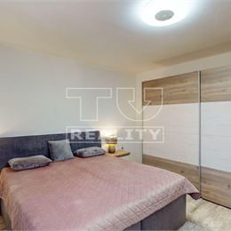Na predaj moderne zrekonštruovaný rodinný dom 200 m2 Bošany