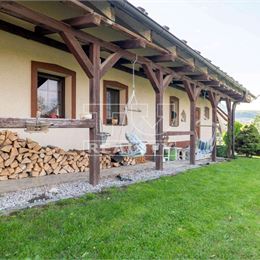 TUreality ponúka na predaj pekný RD v malebnej obci Sološnica