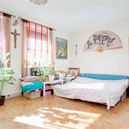 Veľký 2-izbový byt s balkónom na ul. S.H. Vajanského, Nové Zámky – 62,81m2