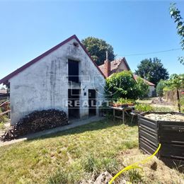 Na predaj 3 izbový rodinný dom v pôvodnom stave s krásnym veľkorysým pozemkom 3100 m2 Horné Obdokovce