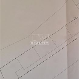 Na predaj pozemky v obci Paňovce.