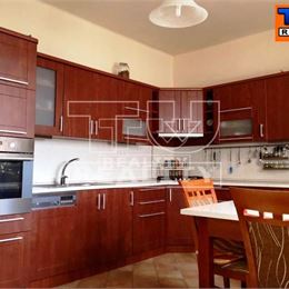 NA PREDAJ 3 IZBOVÝ BYT s BALKÓNOM ** OBEC KÚTY ** 68 m2