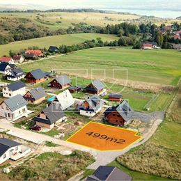 STAVEBNÝ POZEMOK UMIESTNENÝ UPROSTRED NÁDHERNEJ OKOLITEJ PRÍRODY NA LIPTOVE