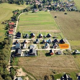 STAVEBNÝ POZEMOK UMIESTNENÝ UPROSTRED NÁDHERNEJ OKOLITEJ PRÍRODY NA LIPTOVE