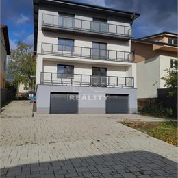 Na predaj 3-izbový byt s balkónom a parkovaním, Poprad – Veľká, 103 m2