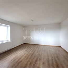 Na predaj 3-izbový byt s balkónom a parkovaním, Poprad – Veľká, 103 m2