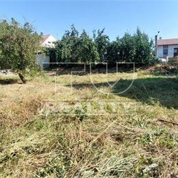 Exkluzívne na predaj práve pre Vás!** pozemok vhodný na výstavbu rodinného domu ** Popudinské Močidľany **