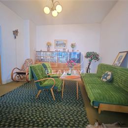 Na predaj rodinný dom v obci Obyce, pozemok 1127 m2