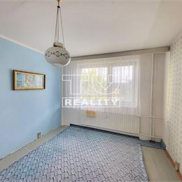 3 IZBOVÝ BYT S LODŽIOU 58 m2 TRENČÍN