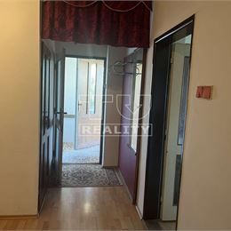 4 izb.RD 128 m2, pozemok 2748 m2 Močenok