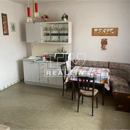 Na predaj rodinný dom ideálny na prerobenie podľa vlastných predstav v obci Gyňov.