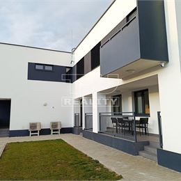 4-IZBOVÝ BYT,ZLATÉ KLASY,NOVOSTAVBA,BALKÓN,TERASA,PARKING,110m2