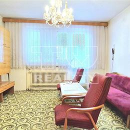 Na predaj 4 izbový rodinný dom Koniarovce 1330 m2