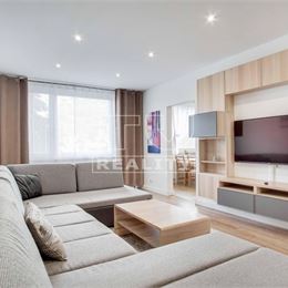 Na prenájom kompletne prerobený a zariadený 3-izbový byt s loggiou na ul. Vajanského, Nové Zámky – 73,21m2
