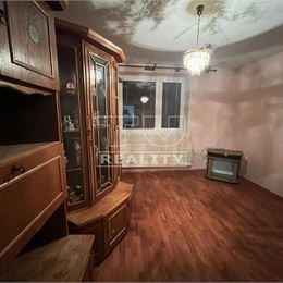 Na predaj suchý 4 izbový rodinný dom v obci Horná Kráľová, 170 m2, na pozemku 547m2.