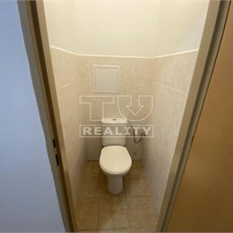 2 IZBOVÝ BYT 56 m2 S 2 LODŽIAMI TRENČIANSKE STANKOVCE