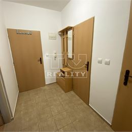 2 IZBOVÝ BYT 56 m2 S 2 LODŽIAMI TRENČIANSKE STANKOVCE