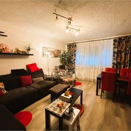Kompletne zrekonštruovaný 3 izbový byt v Šamoríne v pokojnom prostredí, 77 m².