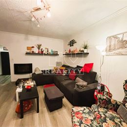 Kompletne zrekonštruovaný 3 izbový byt v Šamoríne v pokojnom prostredí, 77 m².