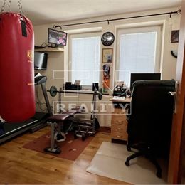 Rodinný dom na predaj Príbovce