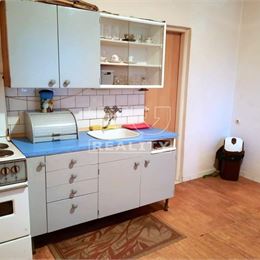 NA PREDAJ 4-izbový rodinný dom v obci Krásno s pozemkom 1141 m2
