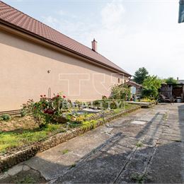 ZNÍŽENÁ CENA !!Na predaj rodinný dom v obci Kovarce s pozemkom 839m2