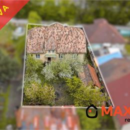 REZERVOVANÝ Rodinný dom, ulica Novomeského, Handlová