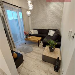 BD CROSS - moderný 1,5-izb. byt s predzáhradkou - Martin