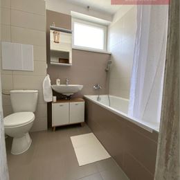 REZERVOVANÝ Krásny moderný 2 izbový byt - Nový Martin - Záturecká ul.