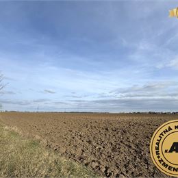 Investičný pozemok na predaj 51 028 m2 – obec Cífer