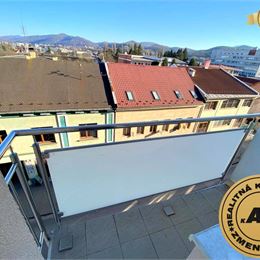 Pripravujeme na predaj 3 IB, tehla, P.O. Hviezdoslava, ZV