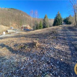 Na predaj Stavebný pozemok 3.350 m2 obec Klokoč - Detva