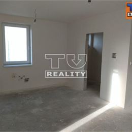 Rezervovaný -4 iz.RD Galanta, 100 m2,na pozemku 300 m2