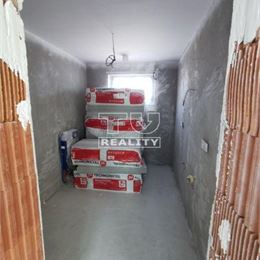 Rezervovaný -4 iz.RD Galanta, 100 m2,na pozemku 300 m2