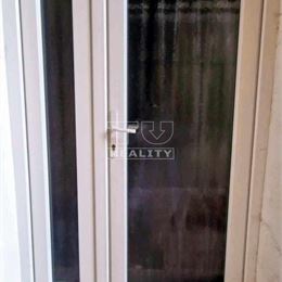 Na PREDAJ rodinný dom /300m2/ v intraviláne mesta Lučenec.