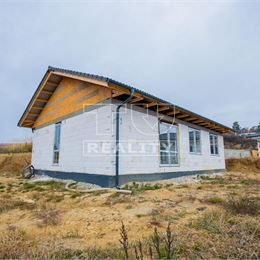 EXKLUZÍVNE!!! novostavba rodinného domu, Chminianska Nová Ves, časť Bunde, pozemok 528 m2