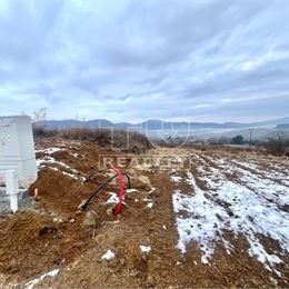 STAVEBNÝ POZEMOK O ROZLOHE 589 M2, TRENČIANSKE JASTRABIE