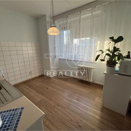 Veľkorysý 3 izbový byt,66 m2, Galanta