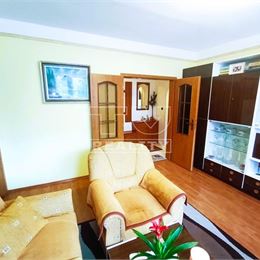 REZERVOVANÉ-2-IZBOVÝ BYT,PÔVODNÝ STAV,LOGGIA,DEVÍNSKA NOVÁ VES,48m2