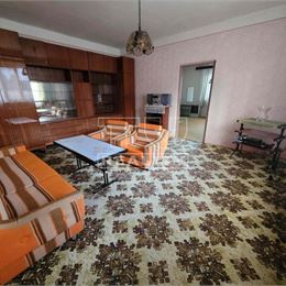 REZERVOVANÝ RODINNÝ DOM 90m2 NA POZEMKU 741m2, BZINCE POD JAVORINOU