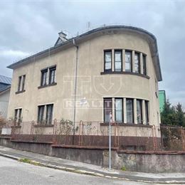 RODINNÝ DOM V CENTRE ŽILINY , ZÁHRADA 415m2