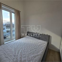 ::::::REZERVOVANÉ::::::::3 izbový byt Nový Martin