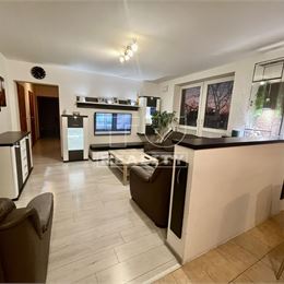 Slnečný 4-izbový byt v obľúbenej časti Podunajských Biskupíc, 95 m2